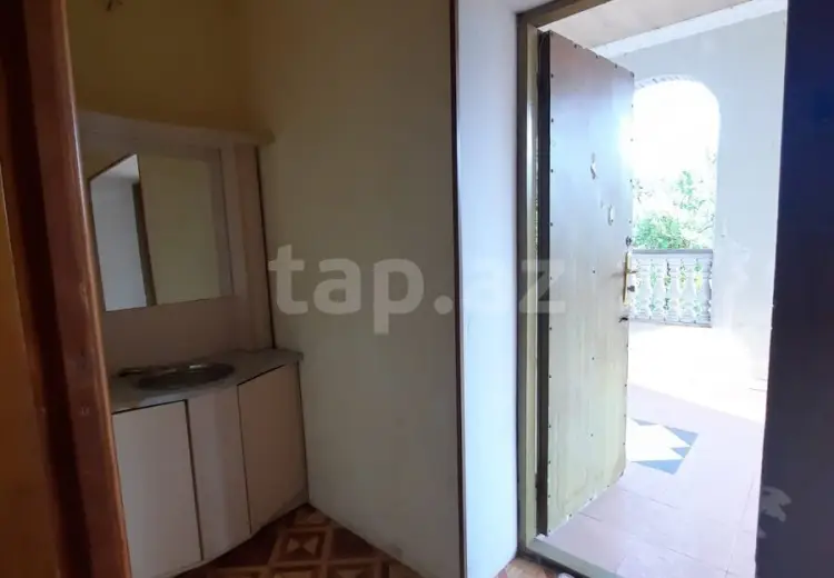 6 otaqlı mənzil , Astara