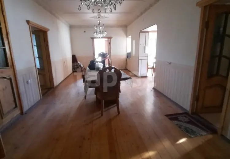 6 otaqlı mənzil , Astara