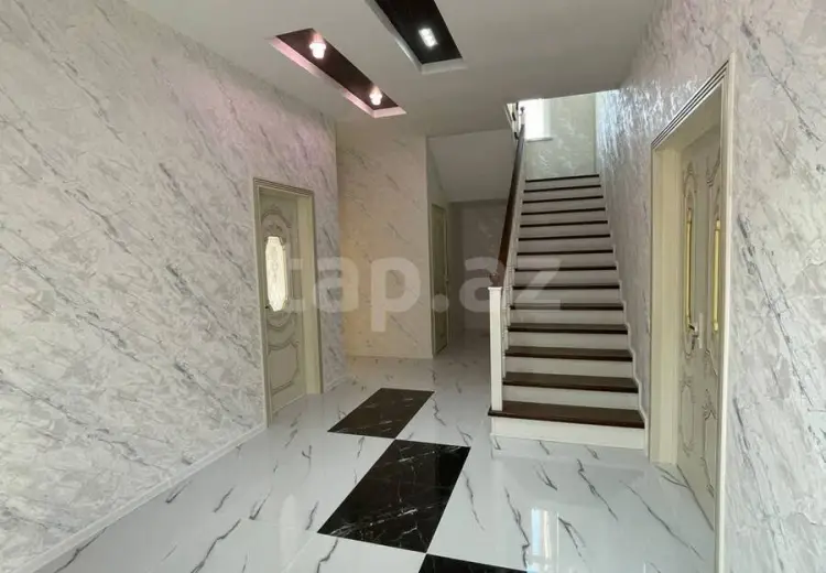 6 otaqlı mənzil , Xırdalan