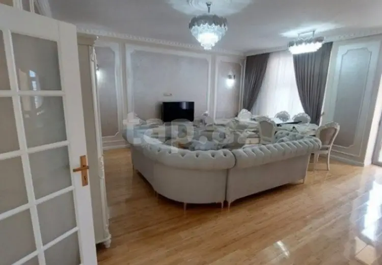 4 otaqlı mənzil , Bakı