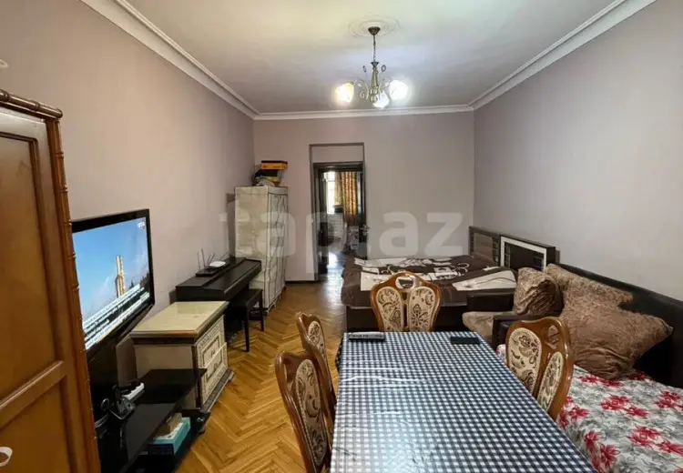 3 otaqlı mənzil , Bakı