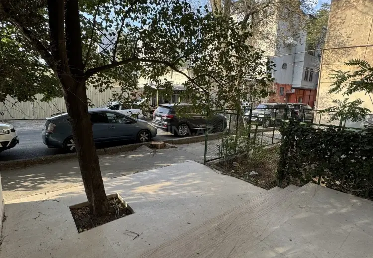 70 m² Obyekt / Ofis Kirayə (aylıq), Nəsimi, Bakı