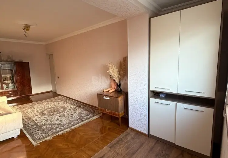 3 otaqlı mənzil Satılır, Gəncə
