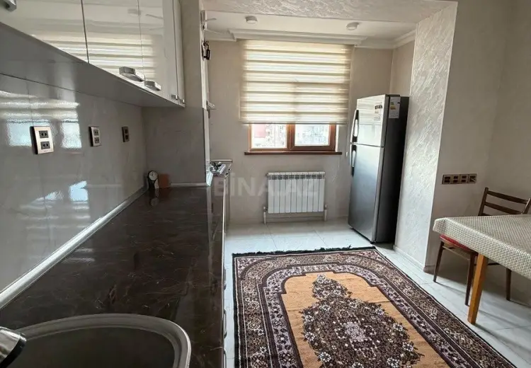 3 otaqlı mənzil Satılır, Gəncə
