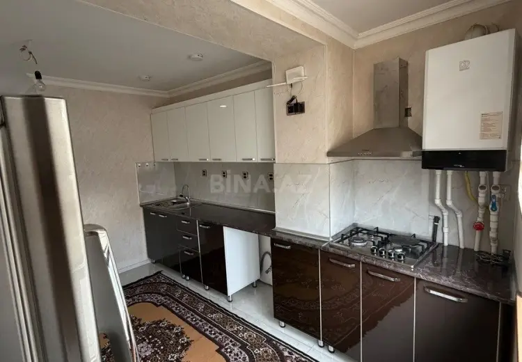 3 otaqlı mənzil Satılır, Gəncə
