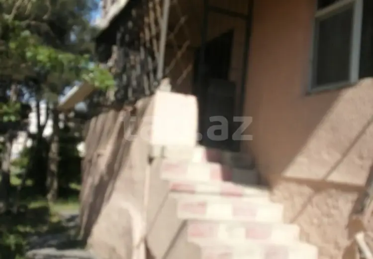 4 otaqlı mənzil , Bakı