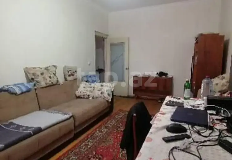 4 otaqlı mənzil , Bakı
