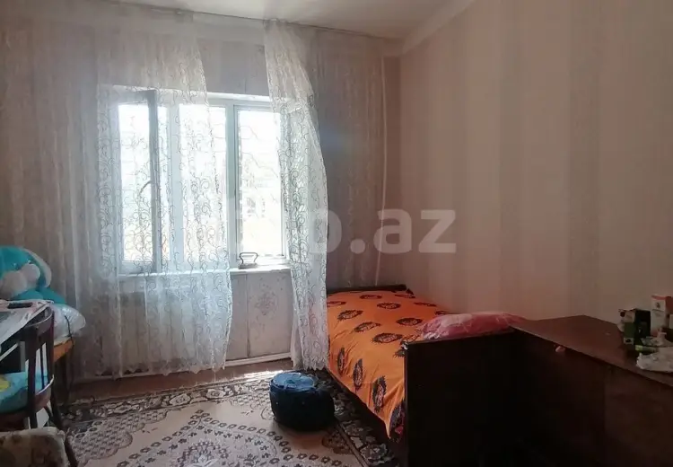 4 otaqlı mənzil , Bakı
