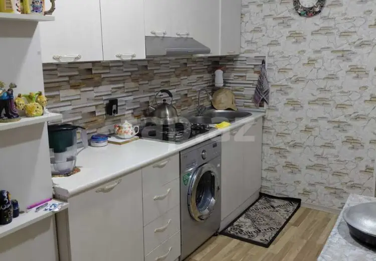 4 otaqlı mənzil , Sumqayıt