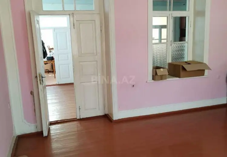 5 otaqlı mənzil Satılır, Gəncə