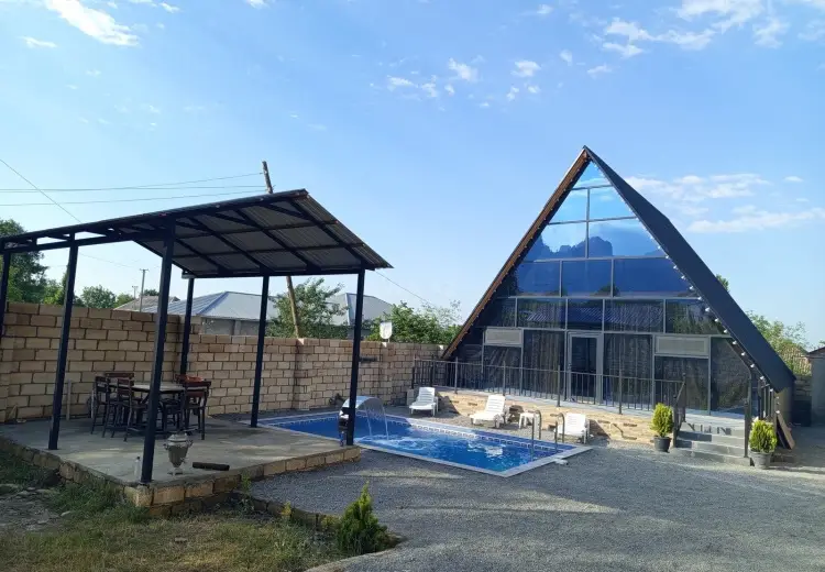 3 otaqlı mənzil Satılır, Qəbələ