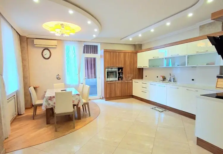 5 otaqlı mənzil Satılır, Yasamal, Bakı
