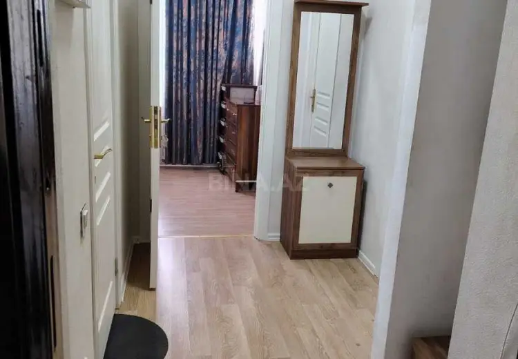 2 otaqlı mənzil Satılır, Gəncə