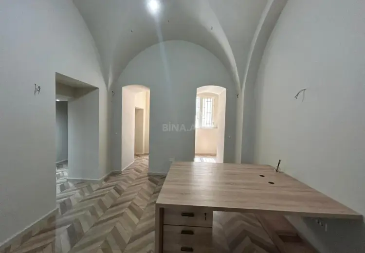 100 m² Obyekt / Ofis Kirayə (aylıq), Sahil qəs., Səbail, Bakı