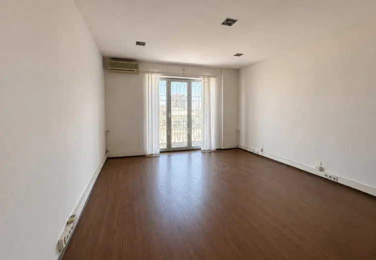 3 otaqlı mənzil Satılır, Nəsimi, Bakı