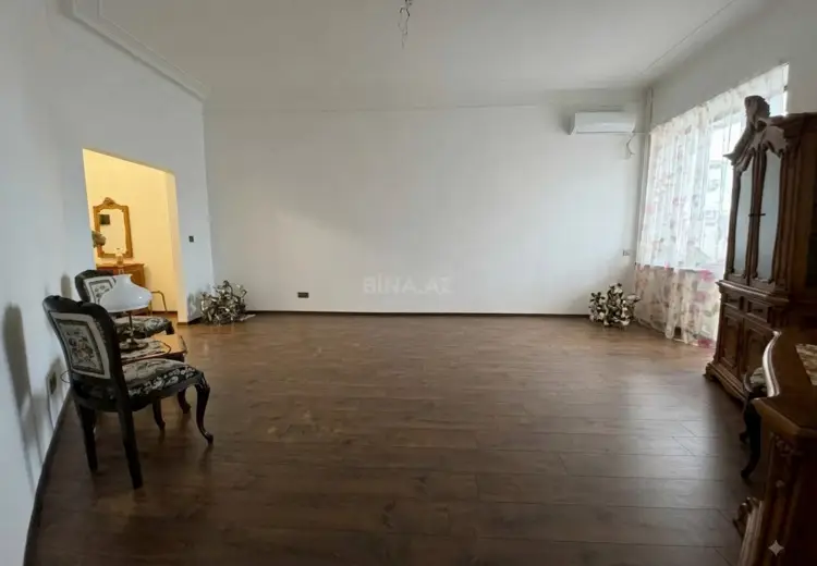 4 otaqlı mənzil Satılır, Sahil qəs., Səbail, Bakı