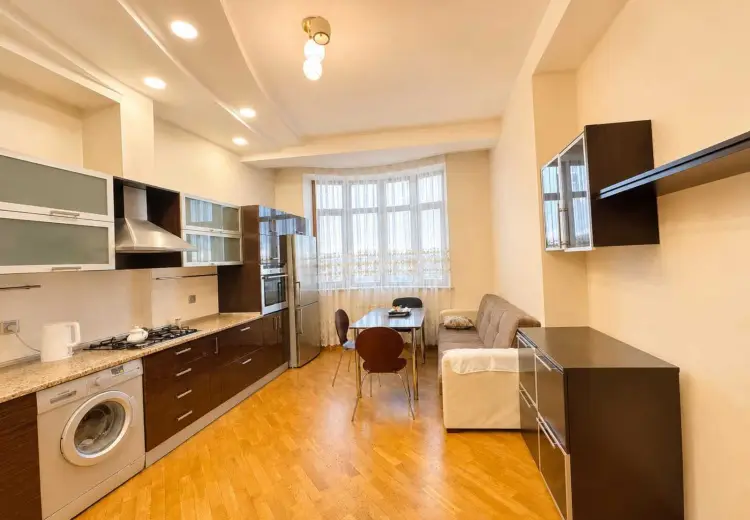 3 otaqlı mənzil Kirayə (aylıq), Yasamal qəs., Yasamal, Bakı