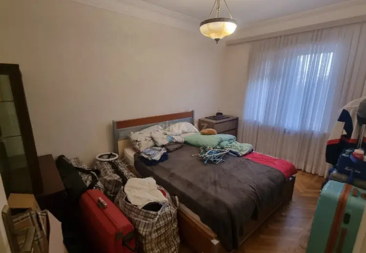 3 otaqlı mənzil Satılır, Gəncə