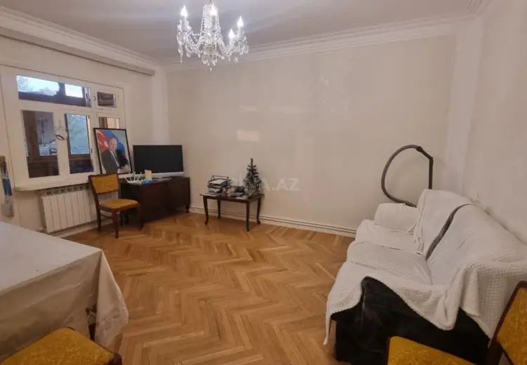 3 otaqlı mənzil Satılır, Gəncə