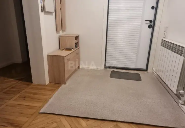 3 otaqlı mənzil Satılır, Gəncə
