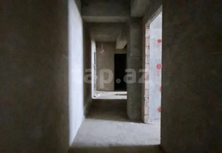 4 otaqlı mənzil , Bakı