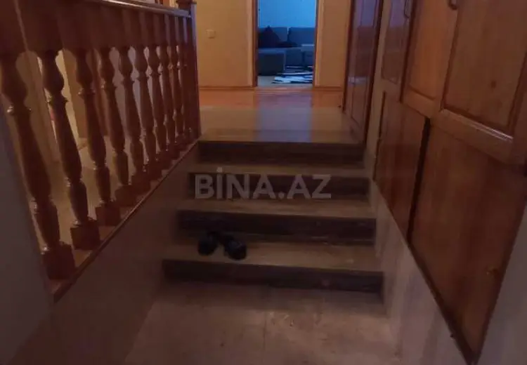 4 otaqlı mənzil Satılır, Qəbələ