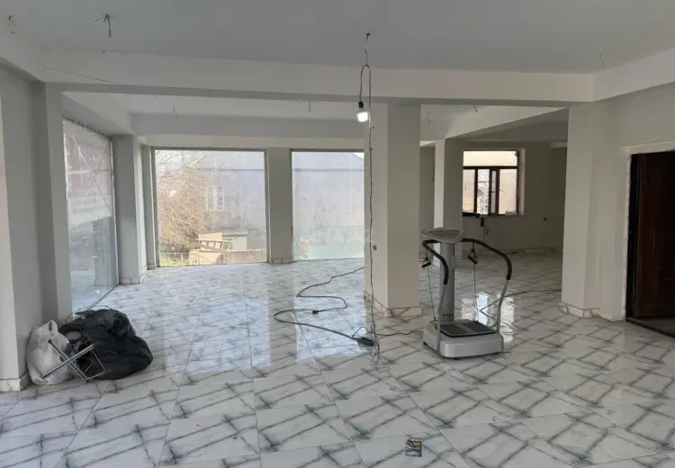 2000 m² Obyekt / Ofis Satılır, Masazır, Abşeron