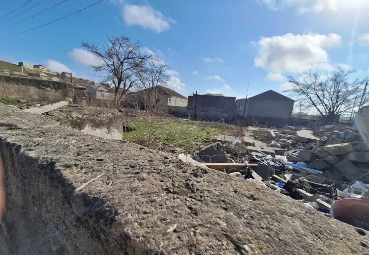 11 sot Torpaq Satılır, Digah, Abşeron