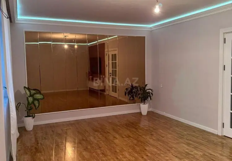 5 otaqlı mənzil Satılır, Nizami, Bakı
