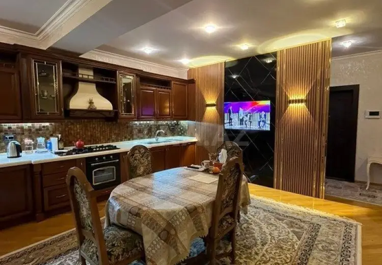 4 otaqlı mənzil Satılır, Nəsimi, Bakı
