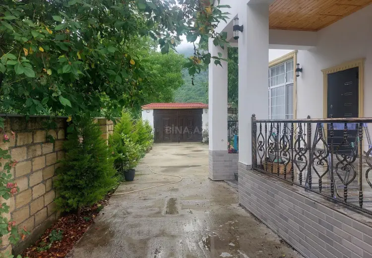 3 otaqlı mənzil Satılır, Qəbələ