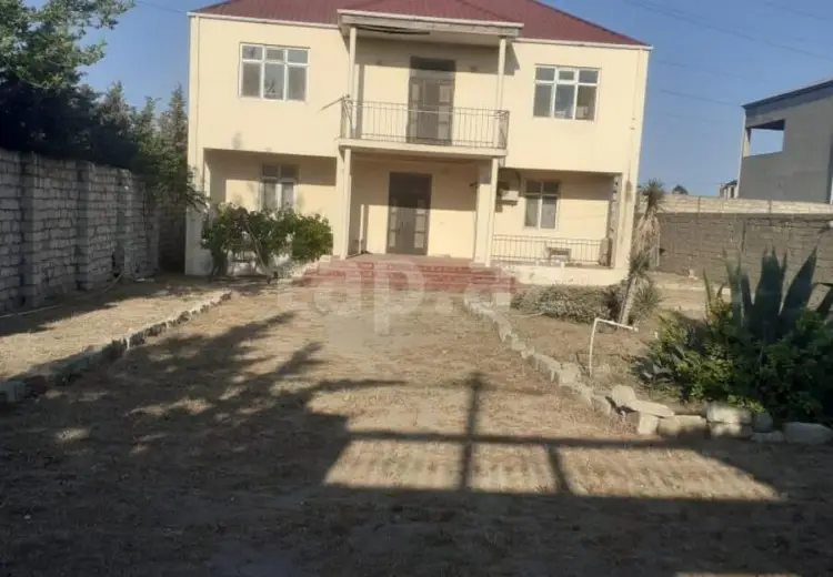 6 otaqlı mənzil , Bakı