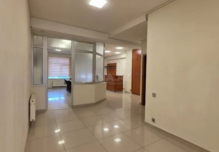 260 m² Obyekt / Ofis Kirayə (aylıq), Nəsimi, Bakı