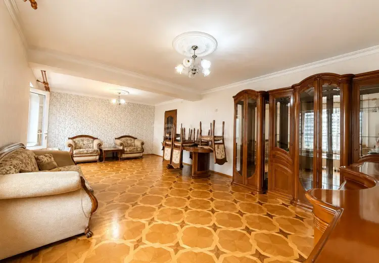 3 otaqlı mənzil , Bakı