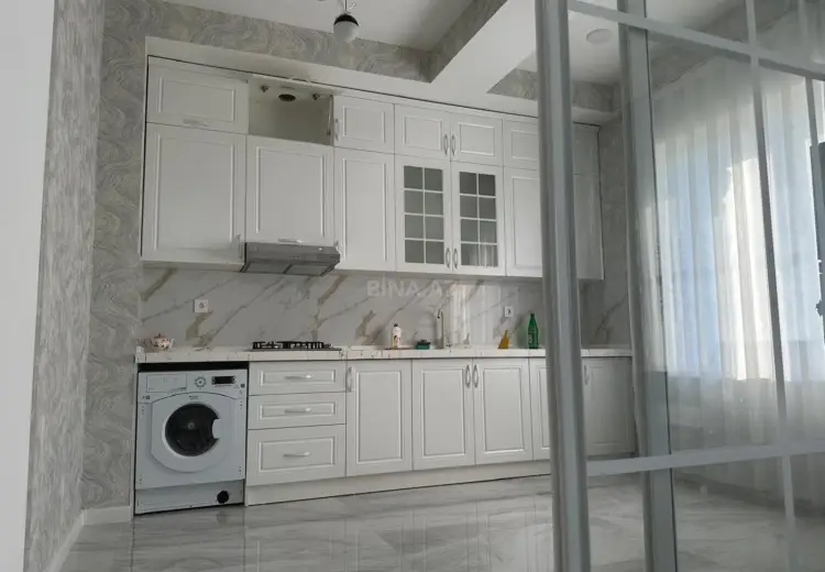3 otaqlı mənzil Satılır, Şıxov qəs., Səbail, Bakı