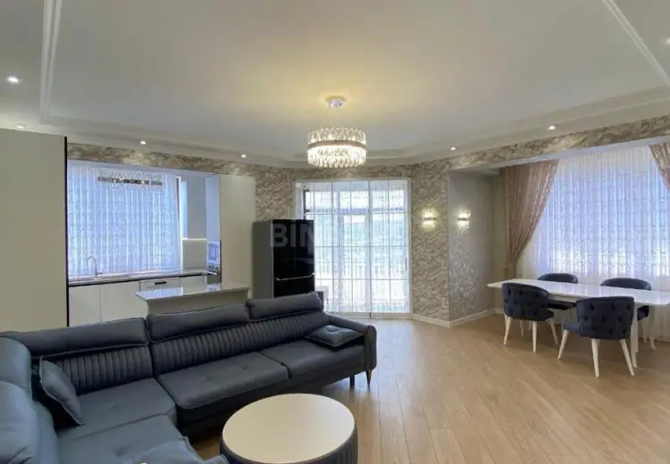 3 otaqlı mənzil Satılır, Şıxov qəs., Səbail, Bakı