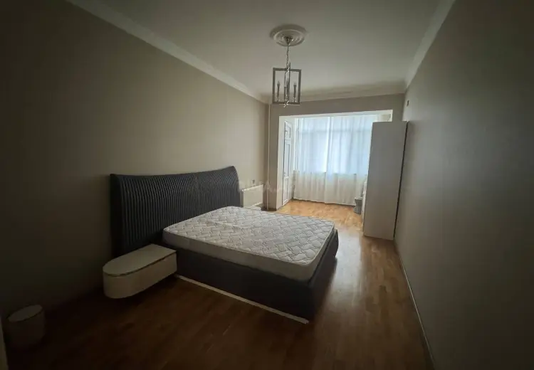 3 otaqlı mənzil Kirayə (aylıq), Nəsimi, Bakı