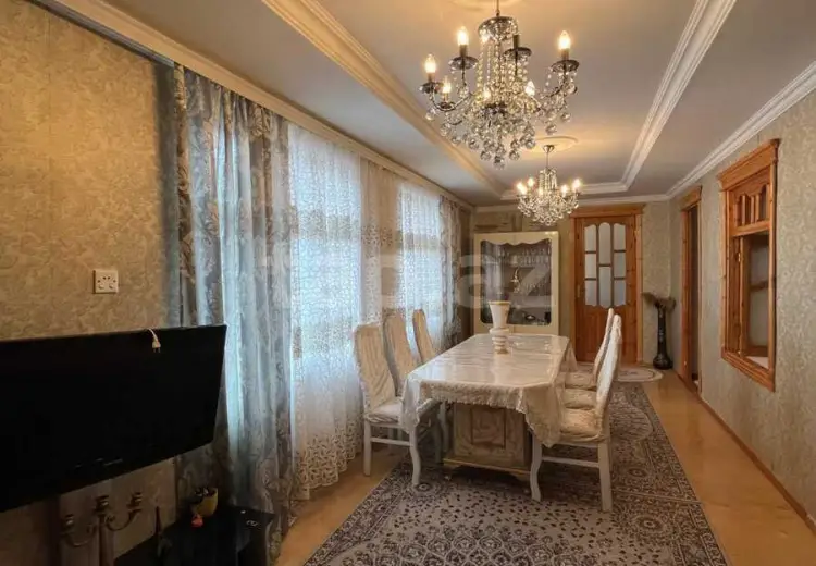 7 otaqlı mənzil , İsmayıllı