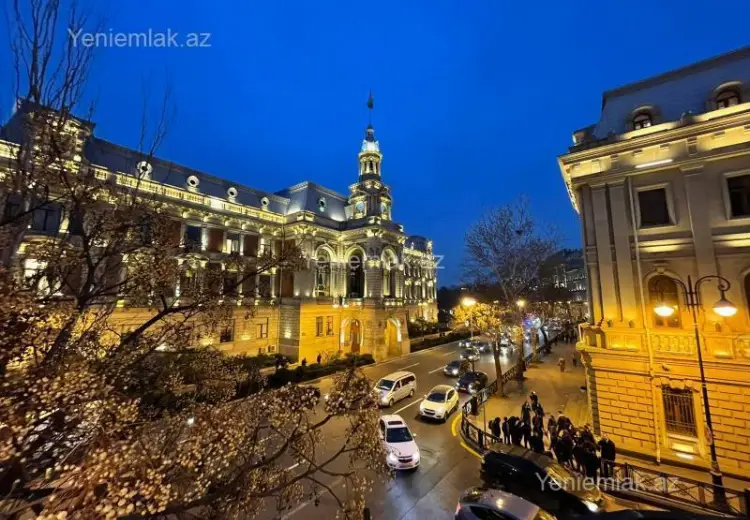 60 m² Obyekt / Ofis Kirayə (aylıq), Səbail, Bakı
