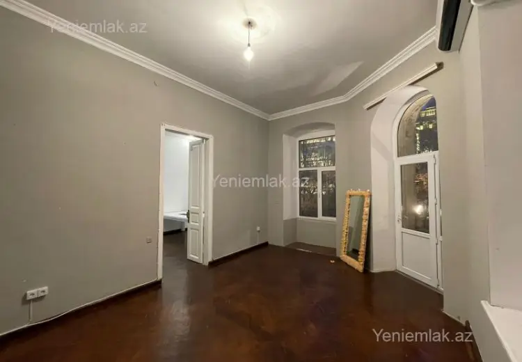 60 m² Obyekt / Ofis Kirayə (aylıq), Səbail, Bakı