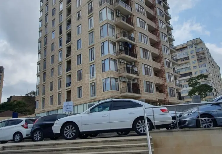 3 otaqlı mənzil Kirayə (aylıq), 5-ci mikrorayon, Nəsimi, Bakı