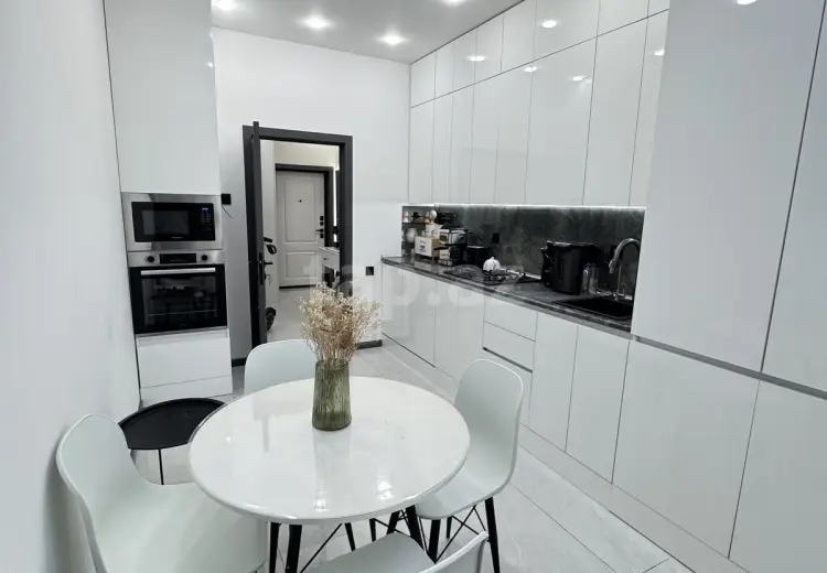 2 otaqlı mənzil , Bakı