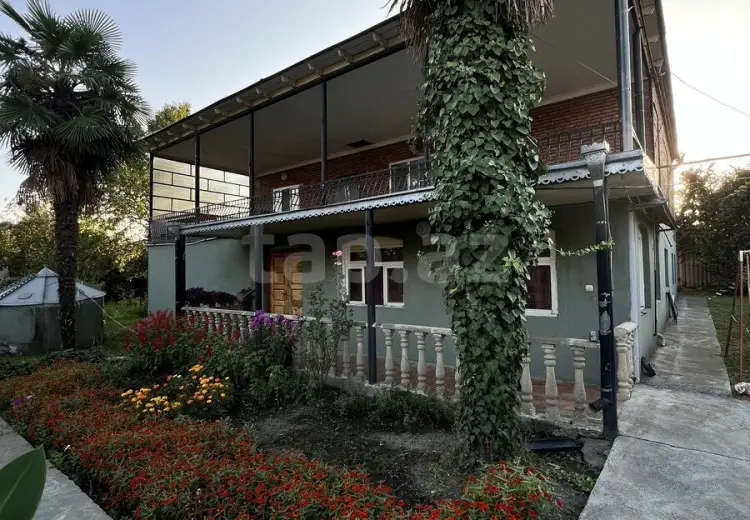 7 otaqlı mənzil , Zaqatala