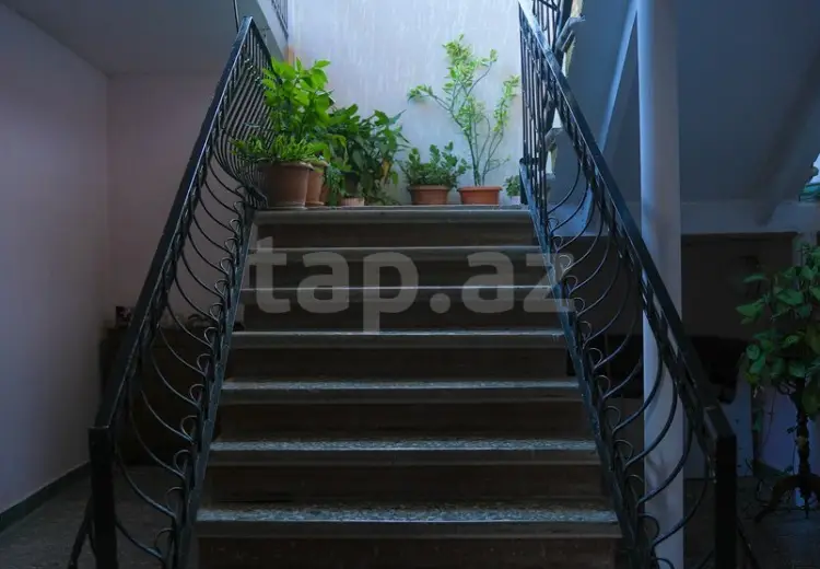 7 otaqlı mənzil , Zaqatala