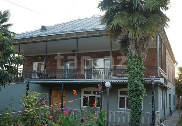 7 otaqlı mənzil , Zaqatala