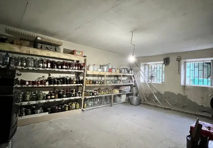 7 otaqlı mənzil , Zaqatala