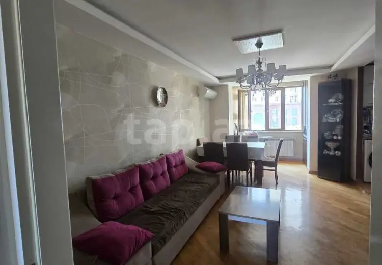 3 otaqlı mənzil , Bakı