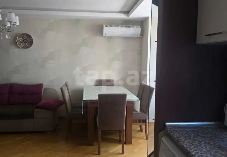 3 otaqlı mənzil , Bakı