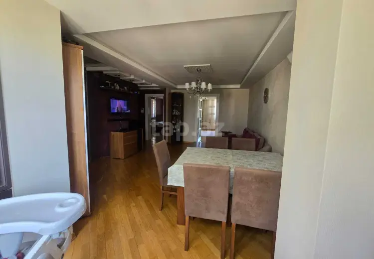 3 otaqlı mənzil , Bakı
