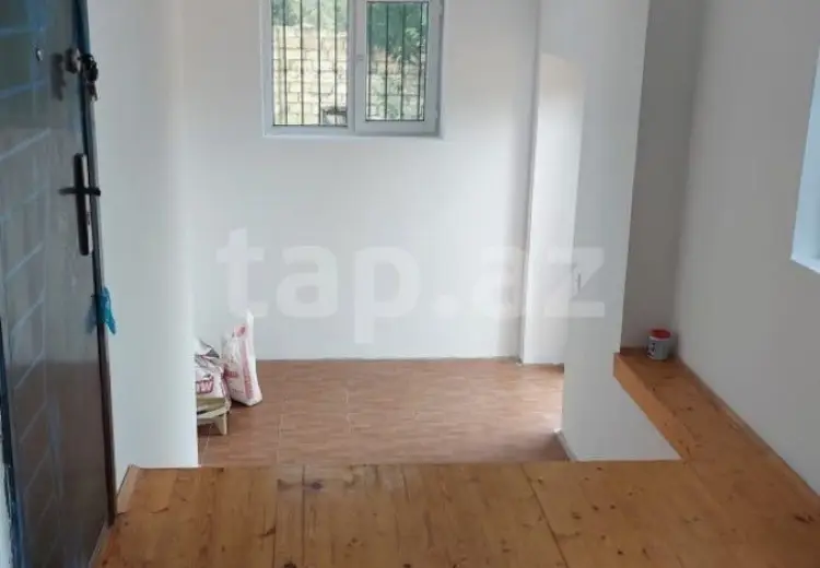 4 otaqlı mənzil , Quba
